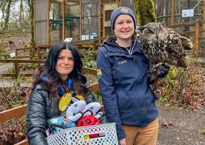 SELCO volunteer at Raptor Center